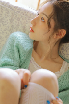 女保险公司推销员5